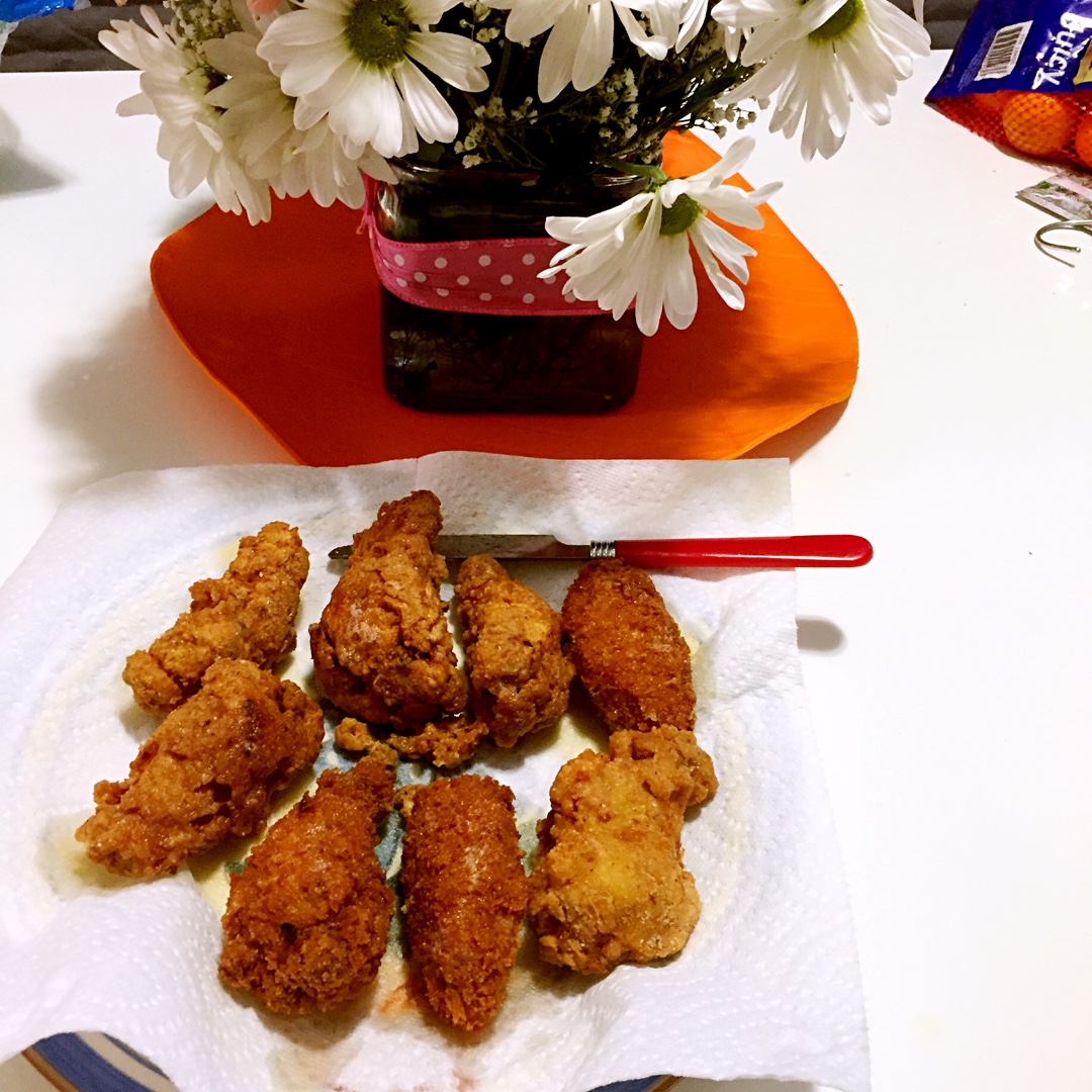 香脆辣味炸鸡翅