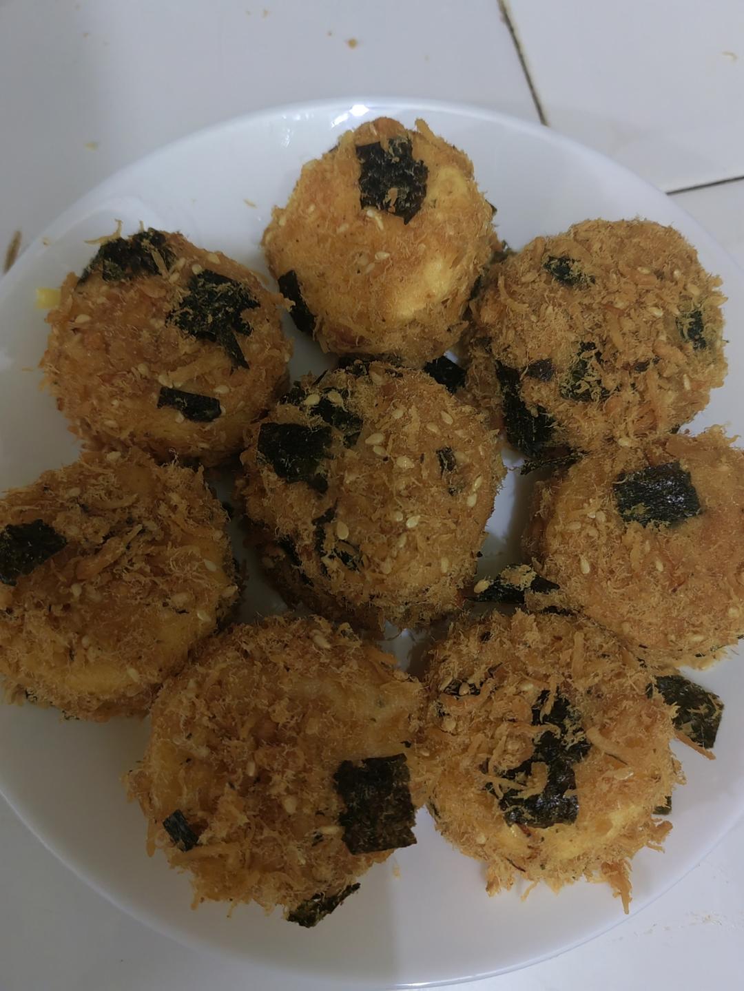 朋友都说比鲍师傅好吃的海苔肉松小贝