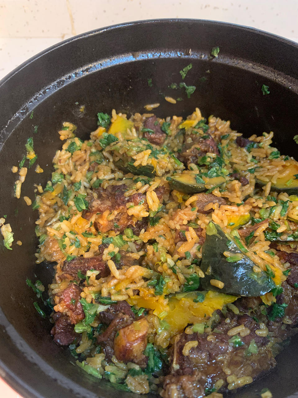 超简单的真香排骨焖饭！馋哭隔壁家小孩儿😋
