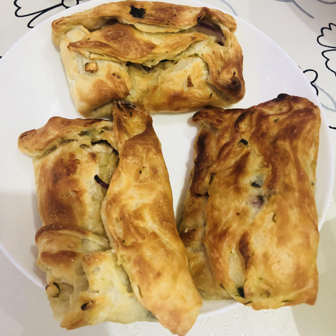 孜然鸡肉烤饼