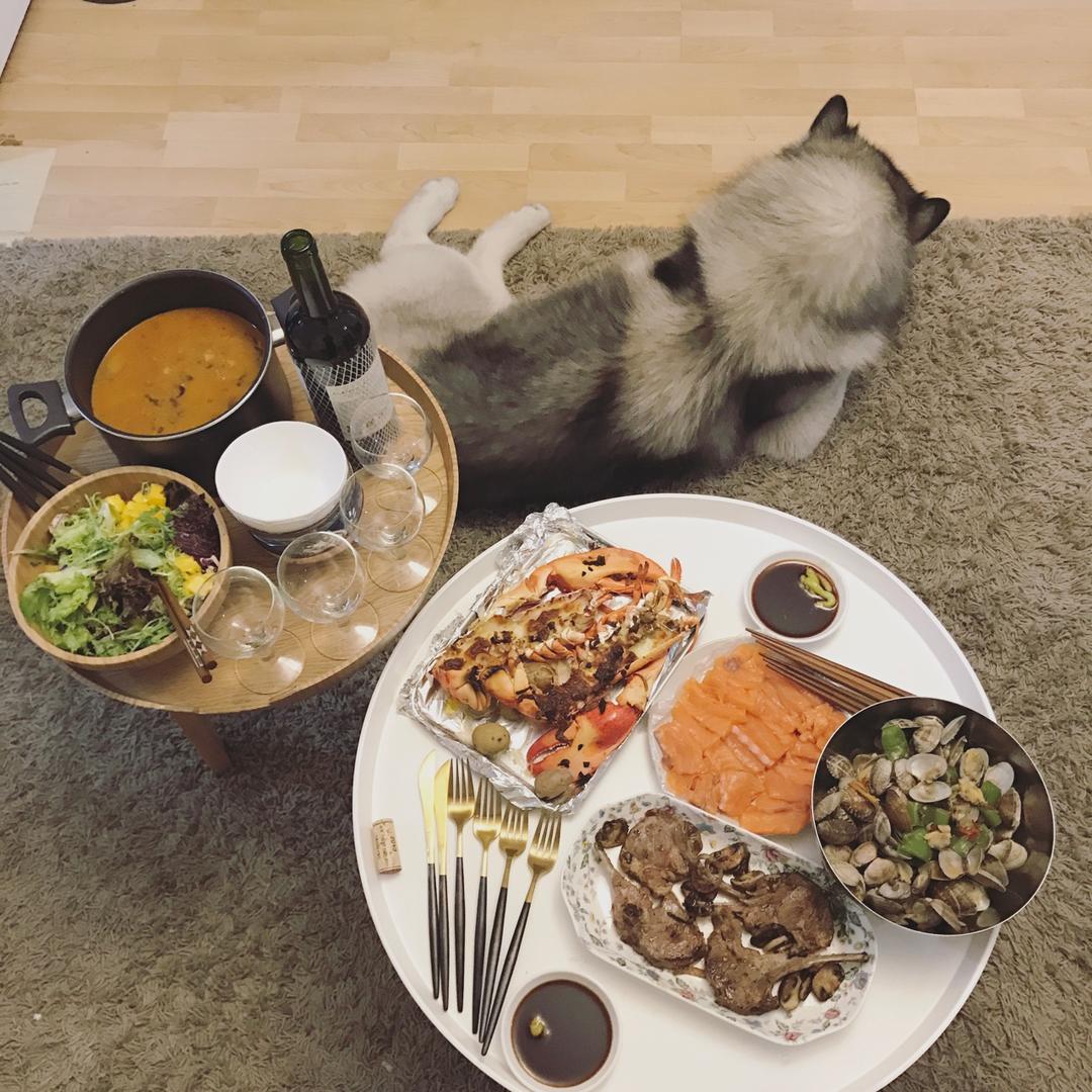 蒜蓉芝士焗波士顿龙虾