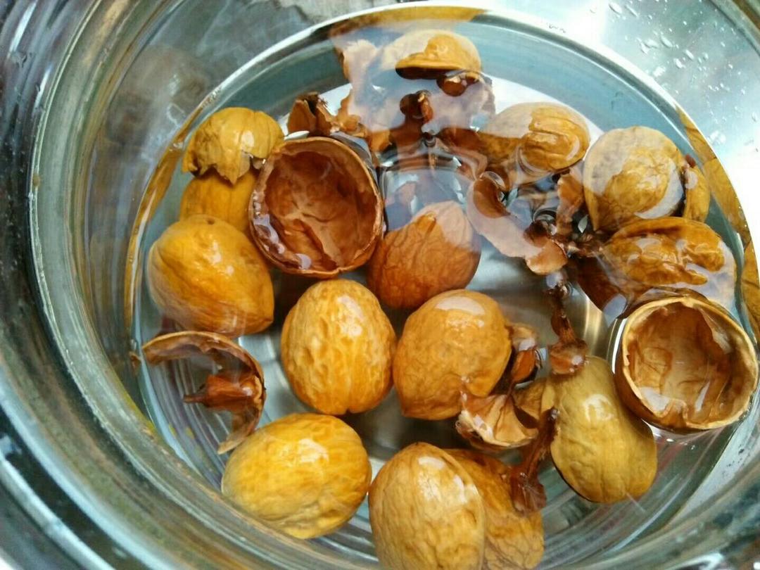 核桃壳煮鸡蛋