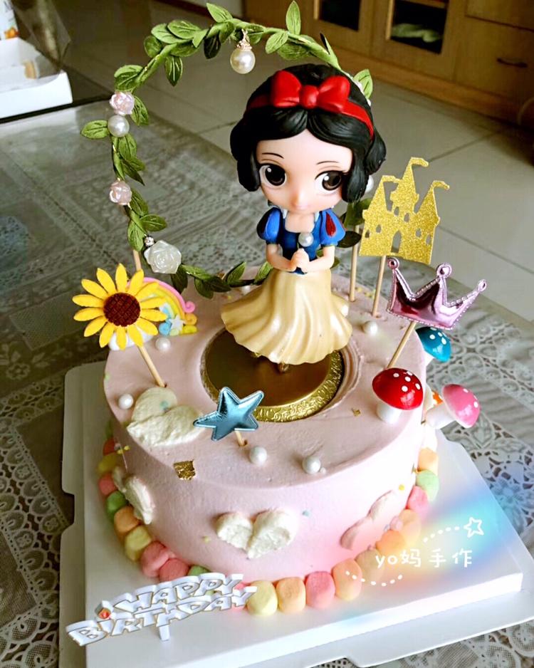 白雪公主生日蛋糕