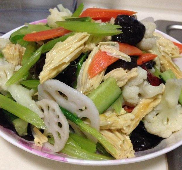 我记忆中的味道之凉拌素什锦