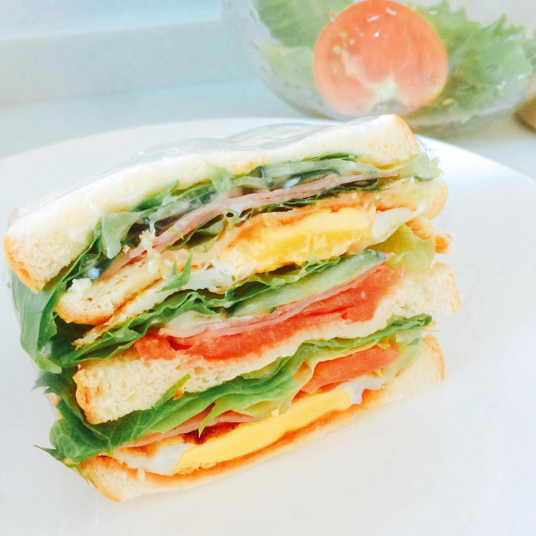 如何做超厚的沼三明治~详细tip！牛油果鸡蛋午餐肉三明治~