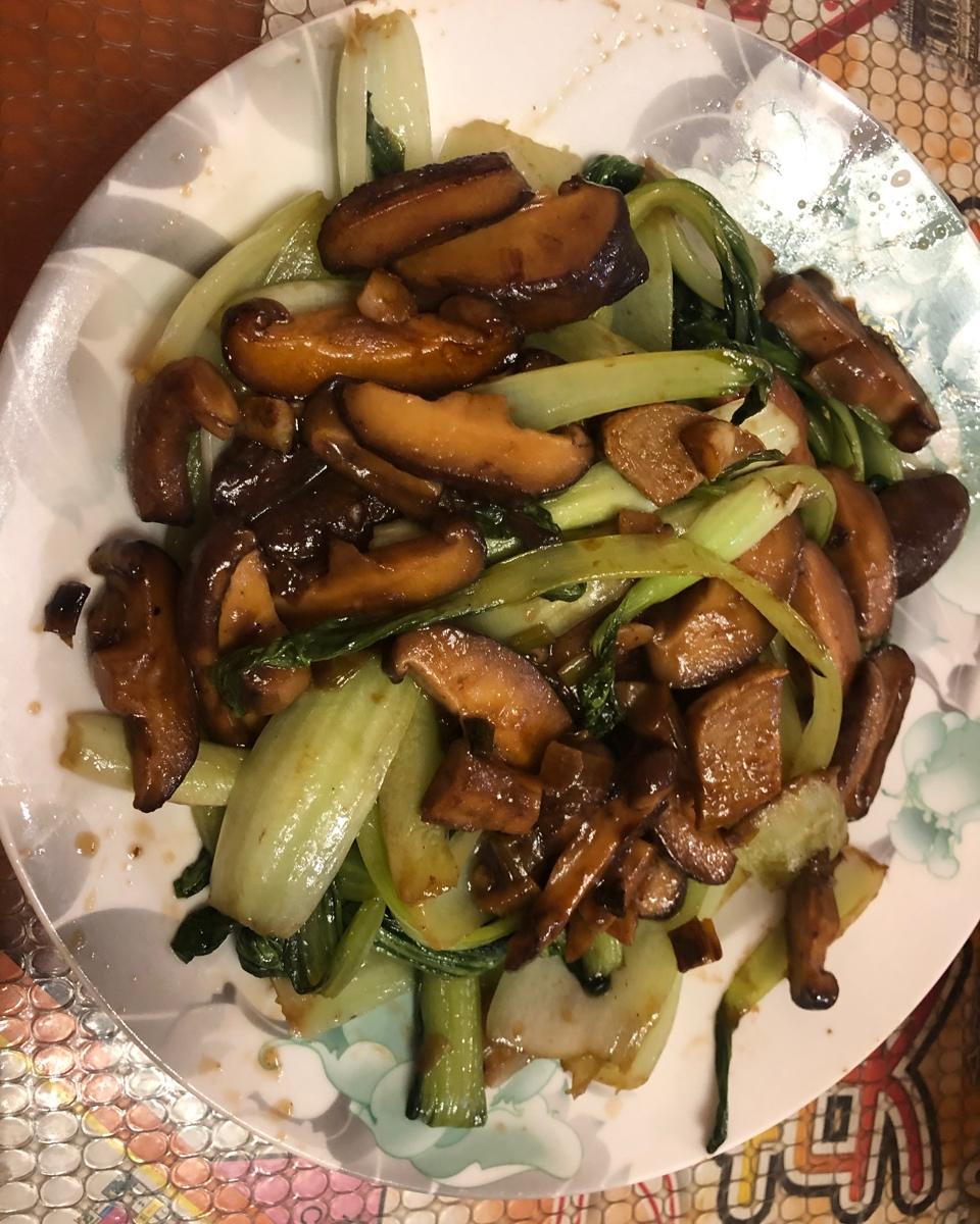 简易版香菇扒油菜