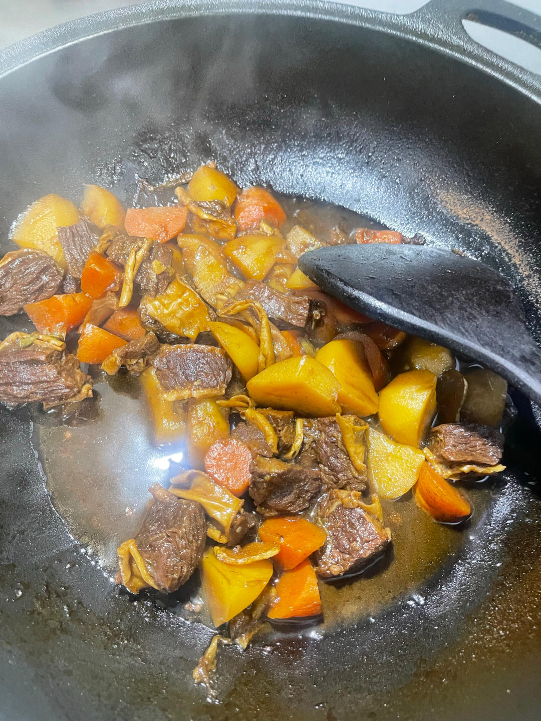 土豆炖牛肉-家常好吃快手！