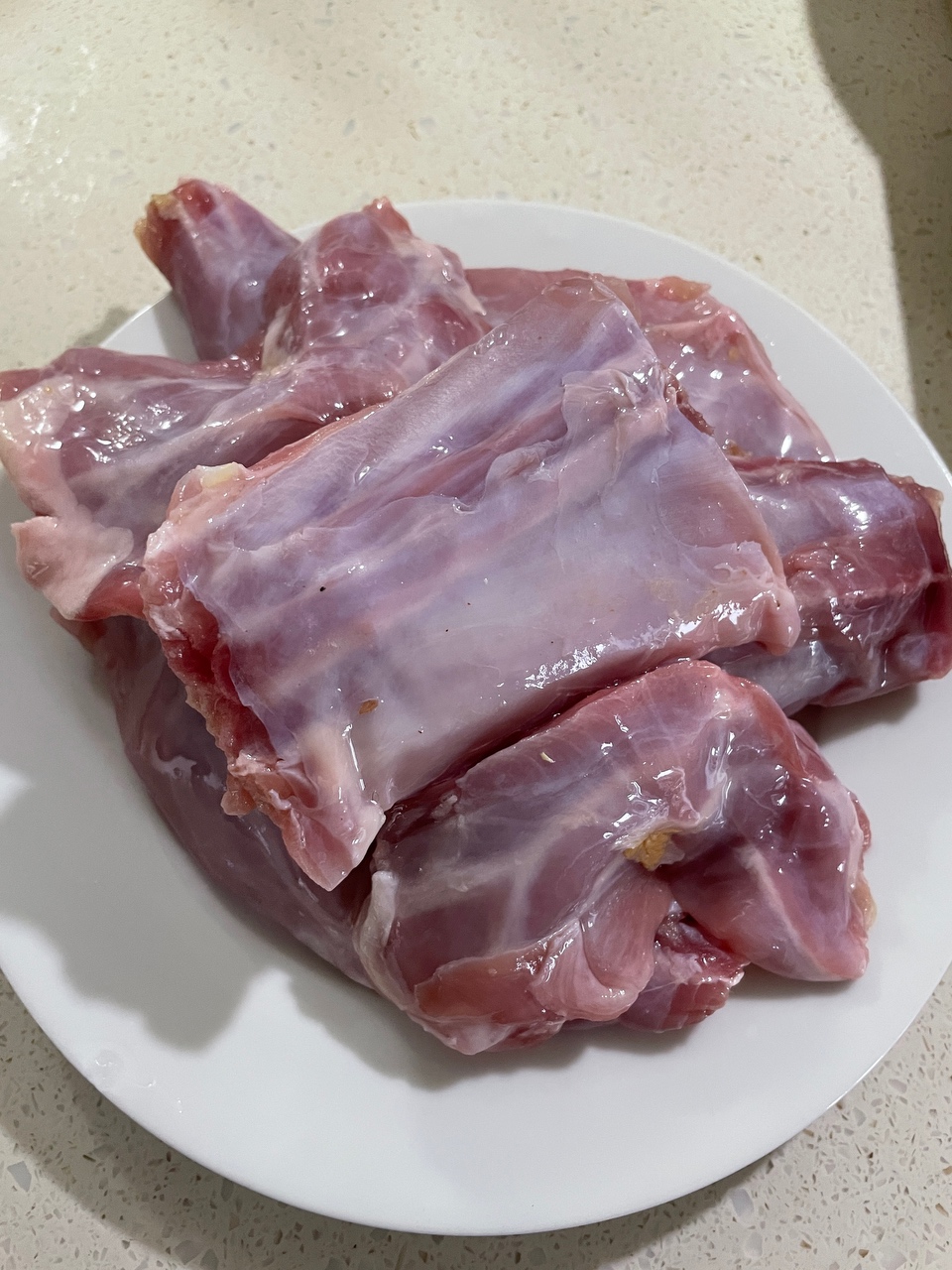 一只锅就能搞定的意式香煎兔肉烩栗子和蔬菜的做法 步骤4