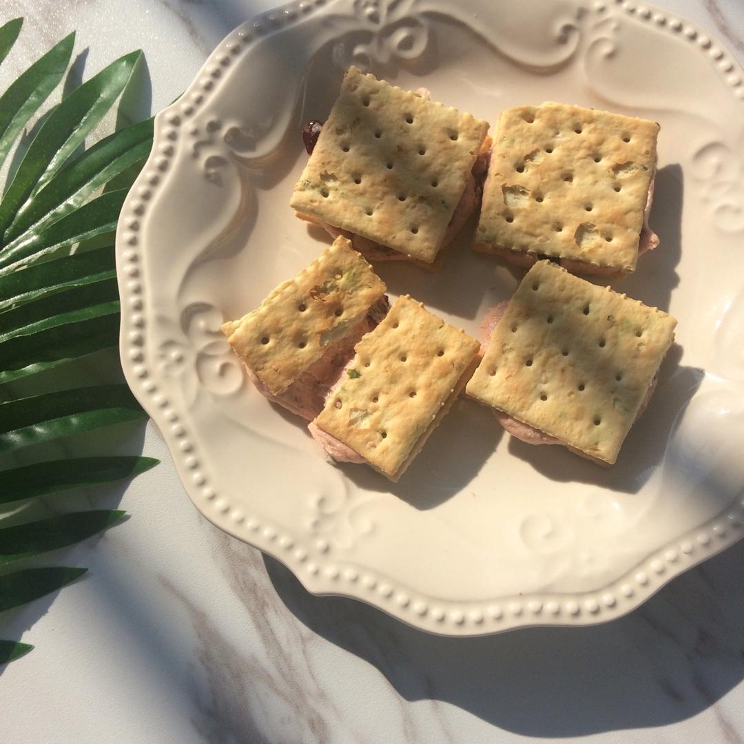 蔓越梅牛轧糖饼干（快手棉花糖苏打饼干版）