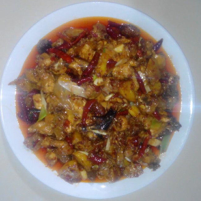 孜然洋葱炒牛肉粒