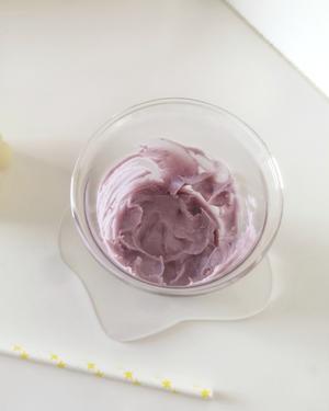 芋泥紫米鲜奶的做法 步骤3