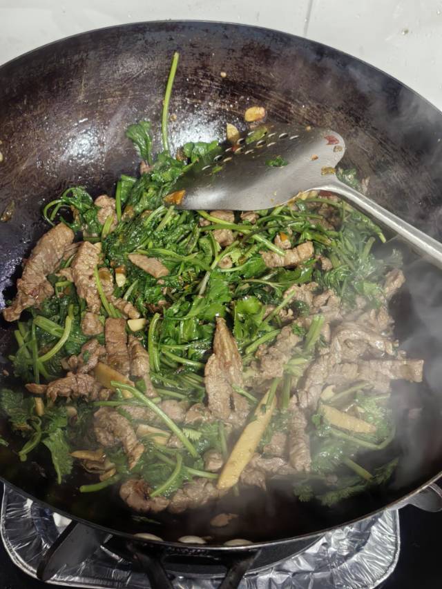 香菜牛肉