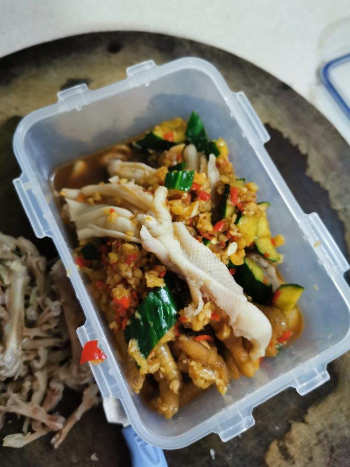 绝对不会后悔的酸辣鸡爪