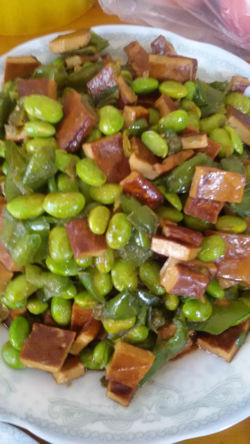 青椒毛豆炒香干