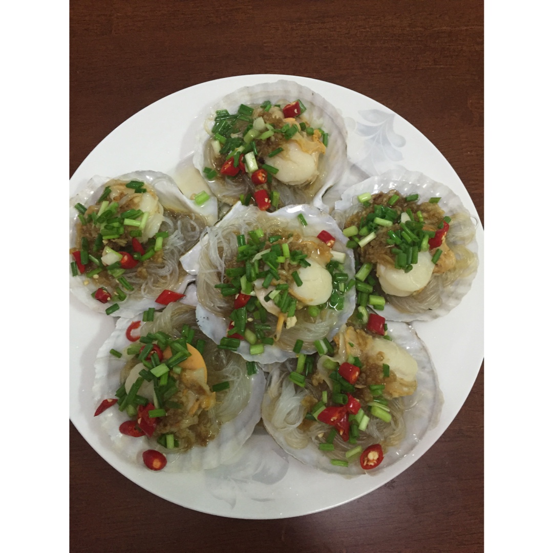 蒜蓉粉丝蒸扇贝