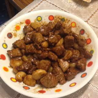 黑蒜子牛肉粒