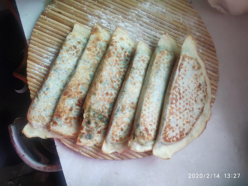 既美味又简单的韭菜虾仁菜盒