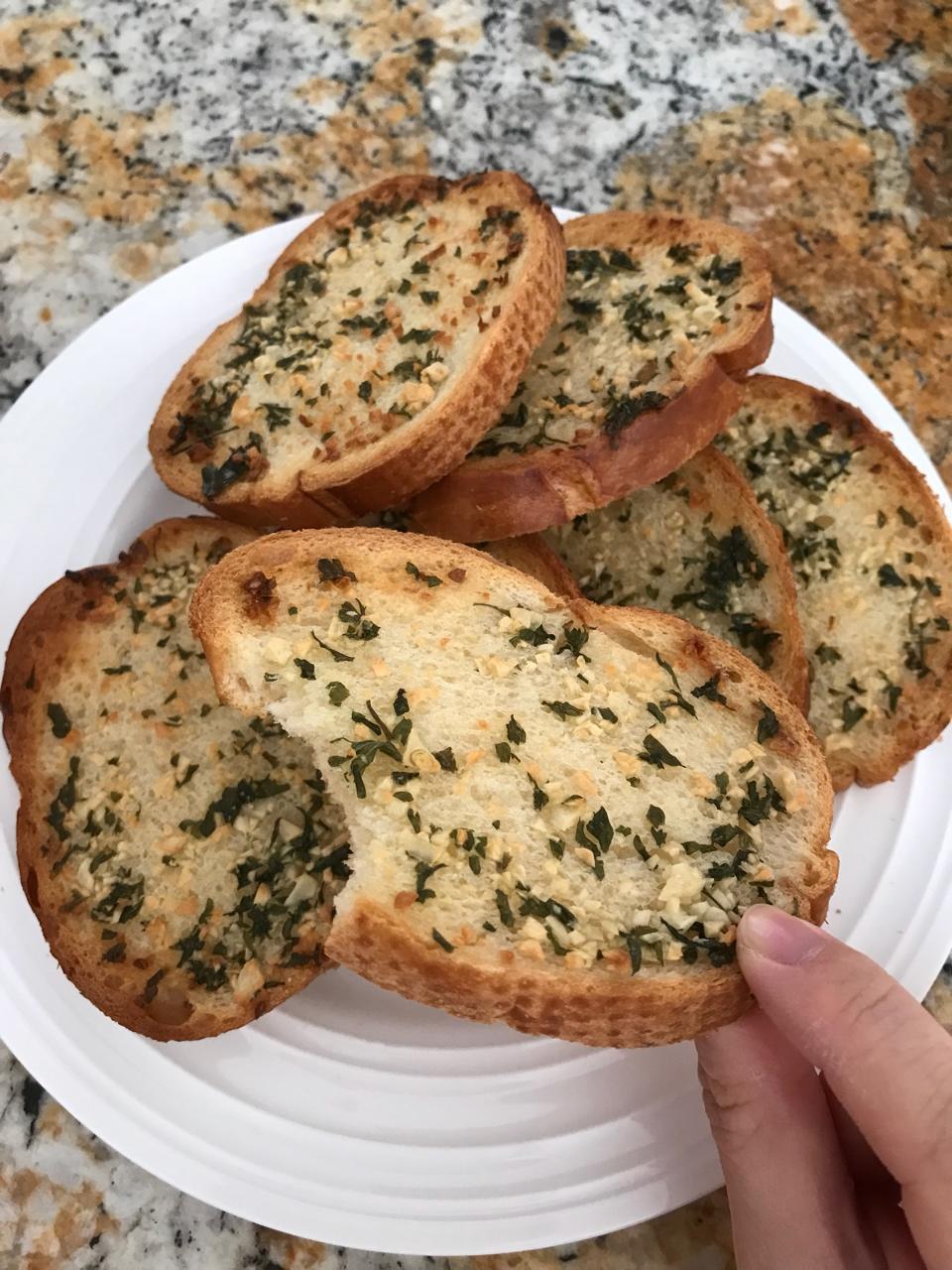 最爱的蒜蓉面包