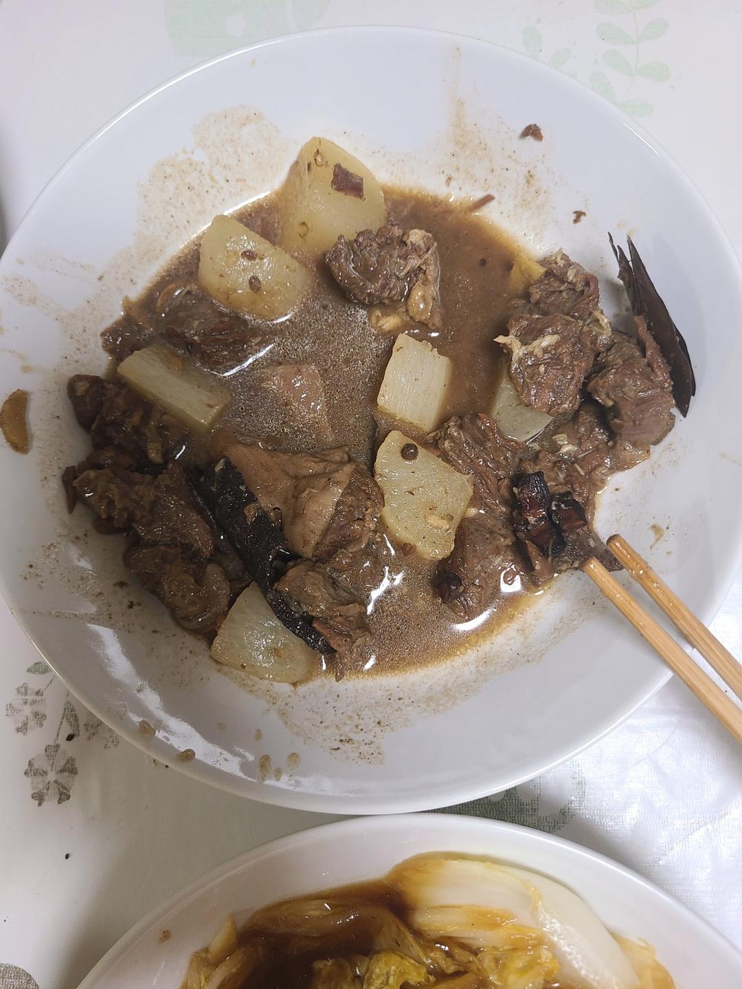 萝卜炖牛腩