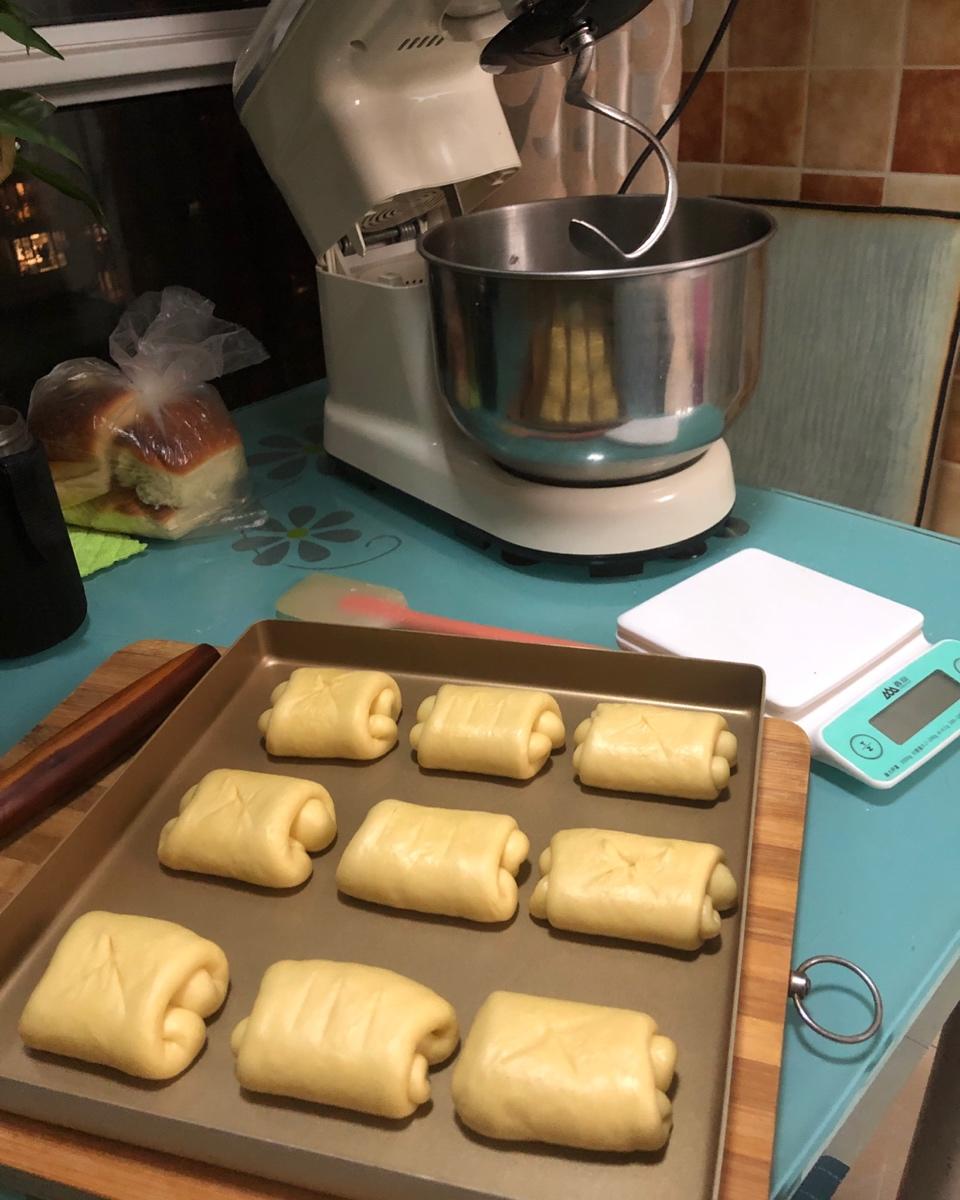 软到不知所措的牛奶卷