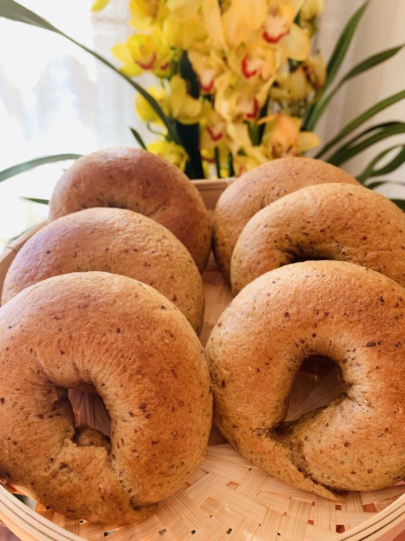 亚麻籽全麦贝果