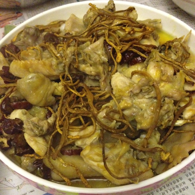 虫草花蒸鸡