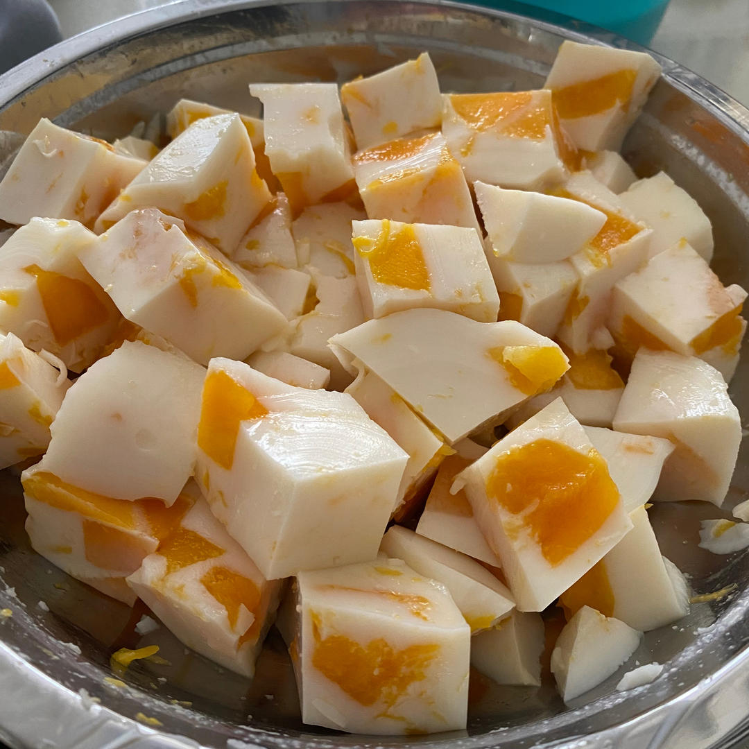 超简单的芒果椰浆奶冻