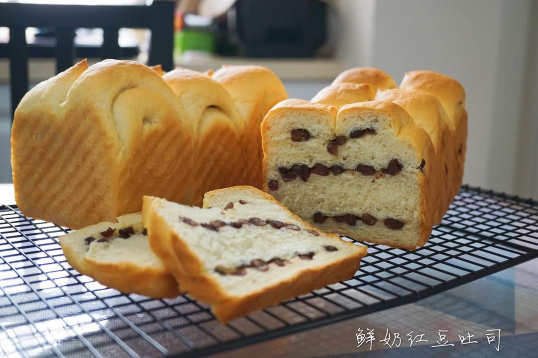 鲜奶红豆吐司