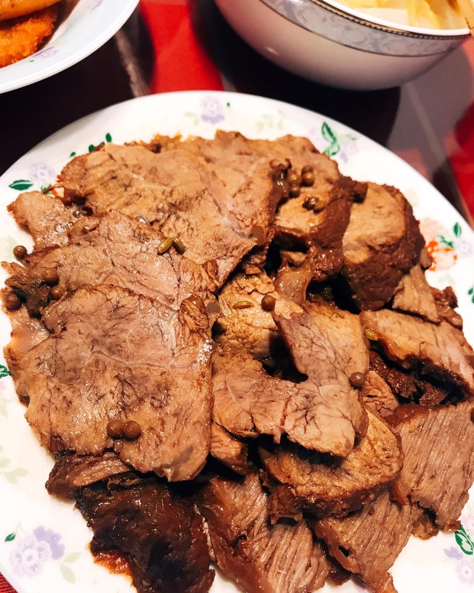 卤牛肉