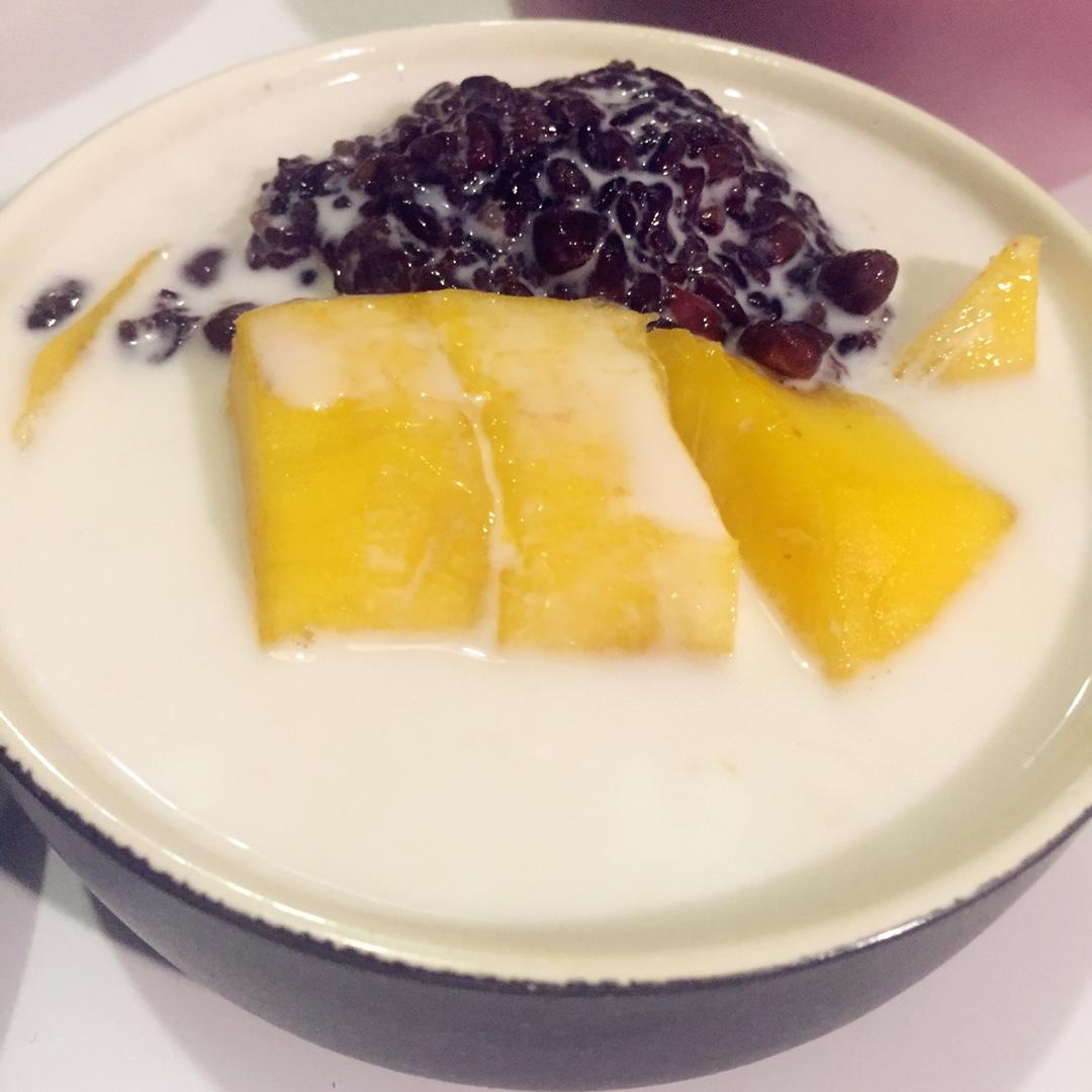 芒果白雪黑糯米甜甜