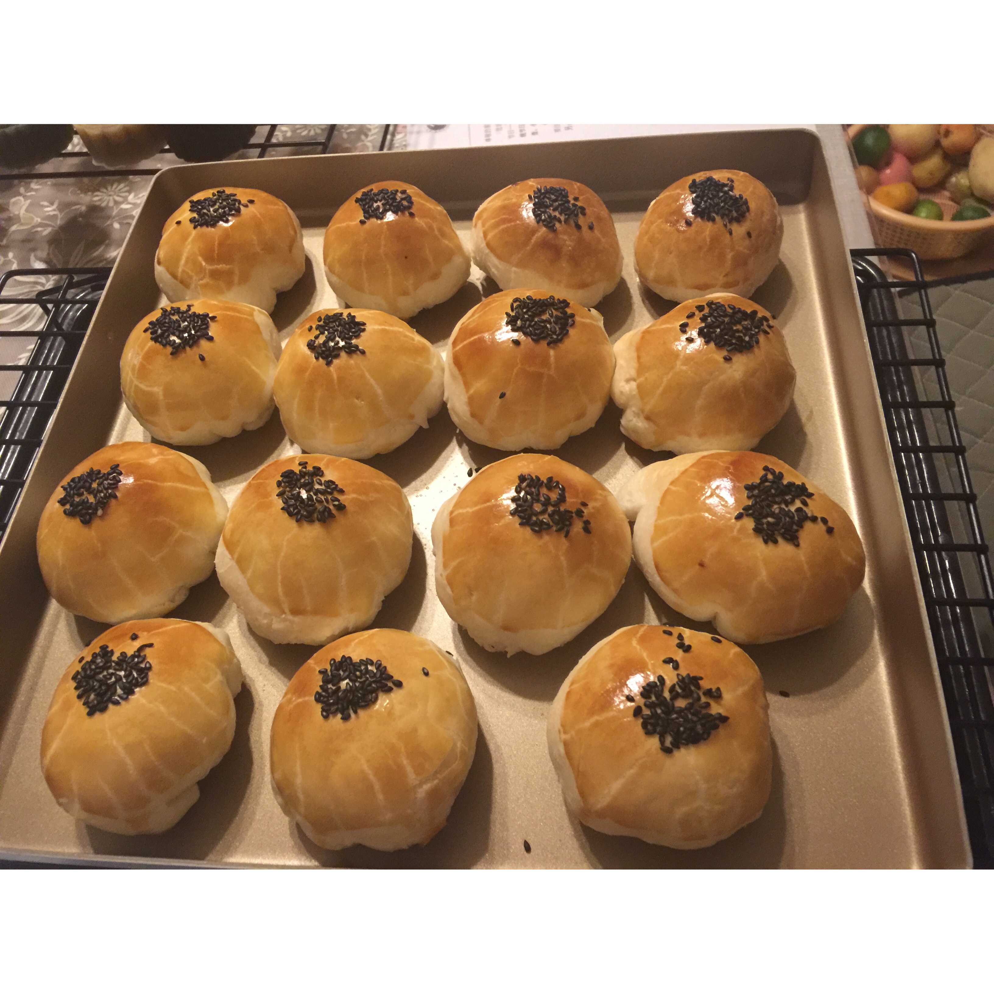 泳式鲜肉榨菜月饼