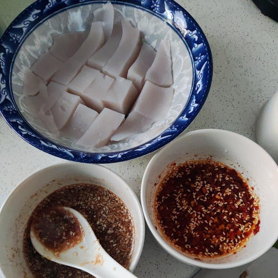 碗托