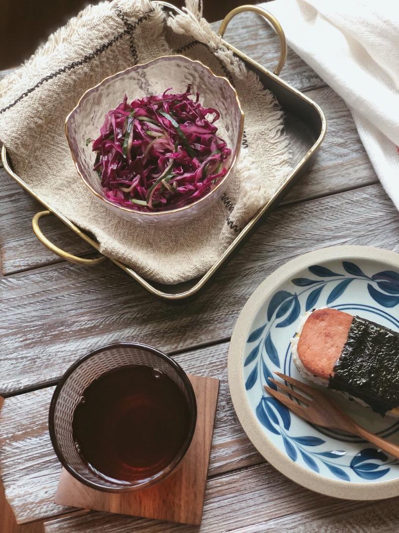 超开胃凉拌紫甘蓝