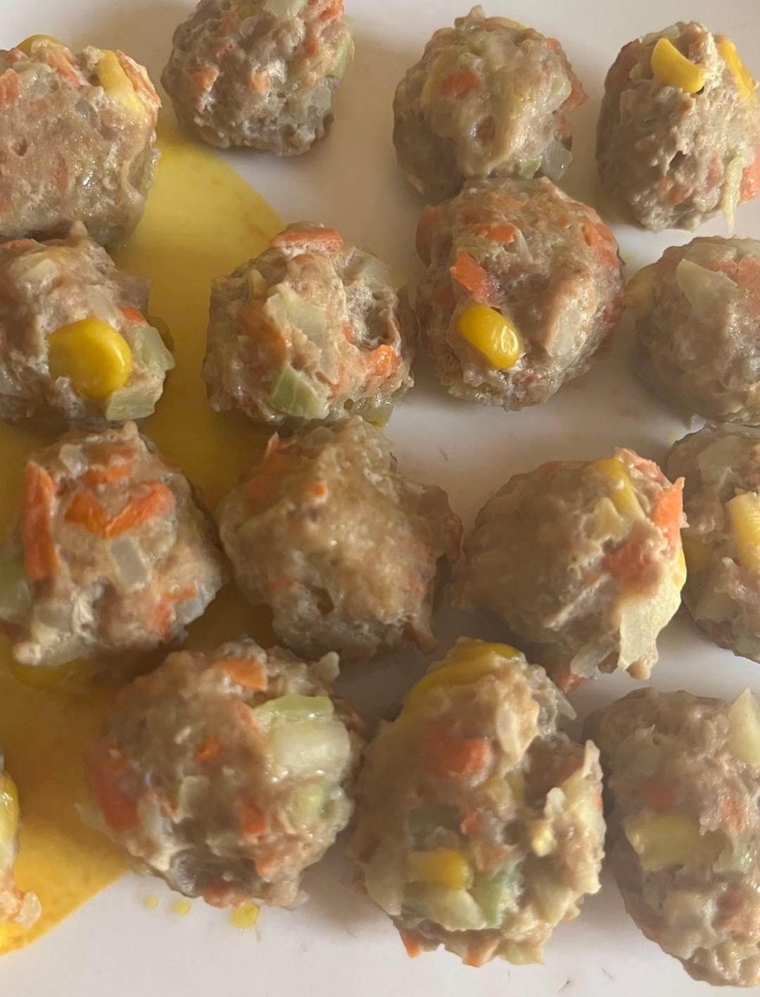 自制：蔬菜牛肉丸   营养均衡棒棒