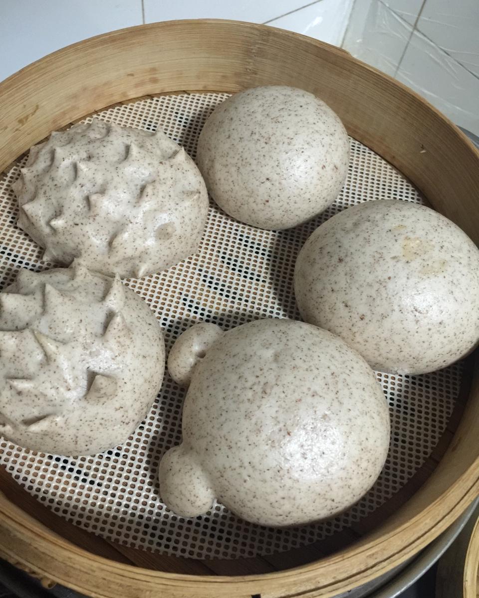 像面包般柔软的奶香馒头（最简单的揉面做法)