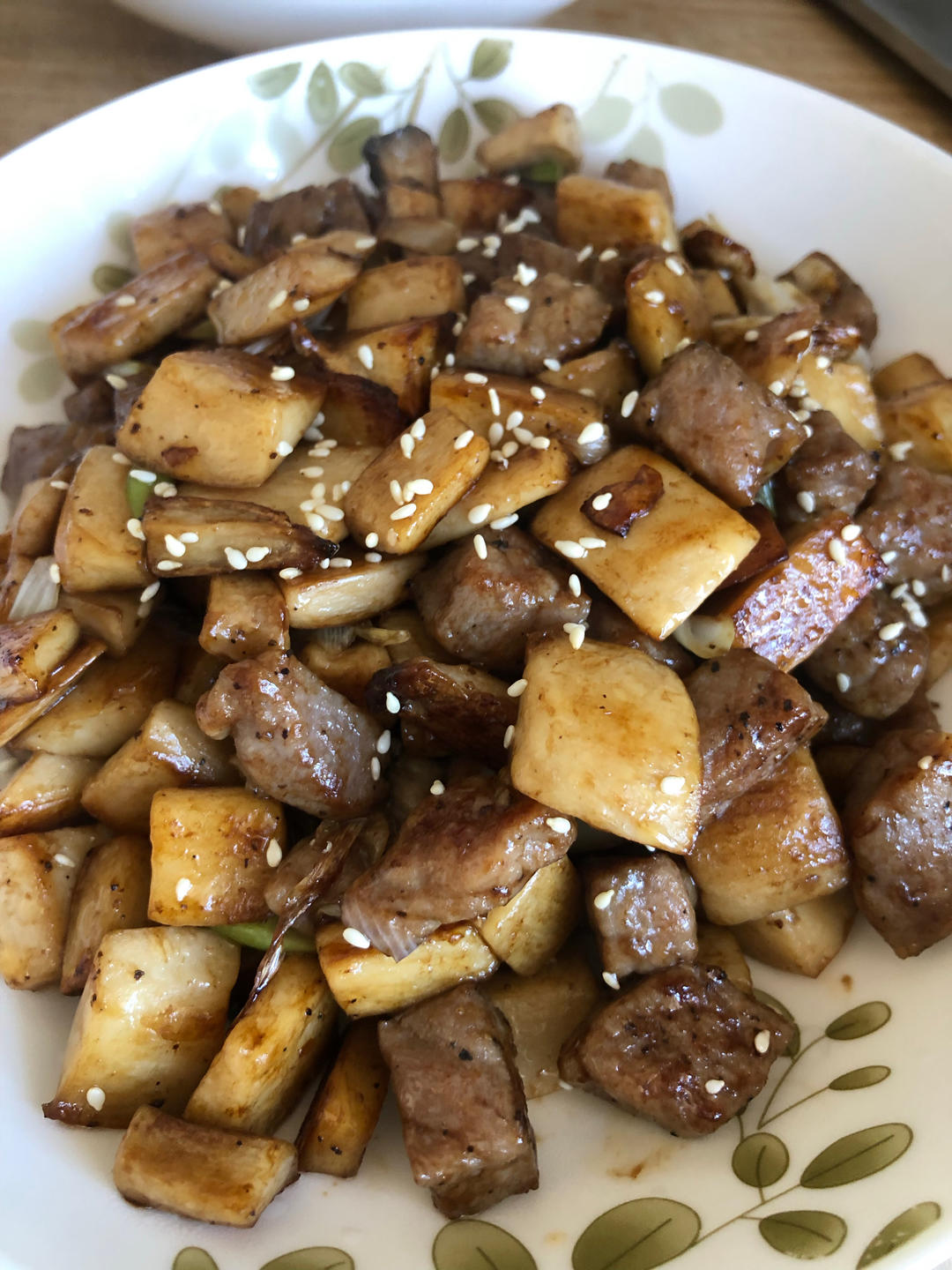 黑椒杏鲍菇牛肉粒