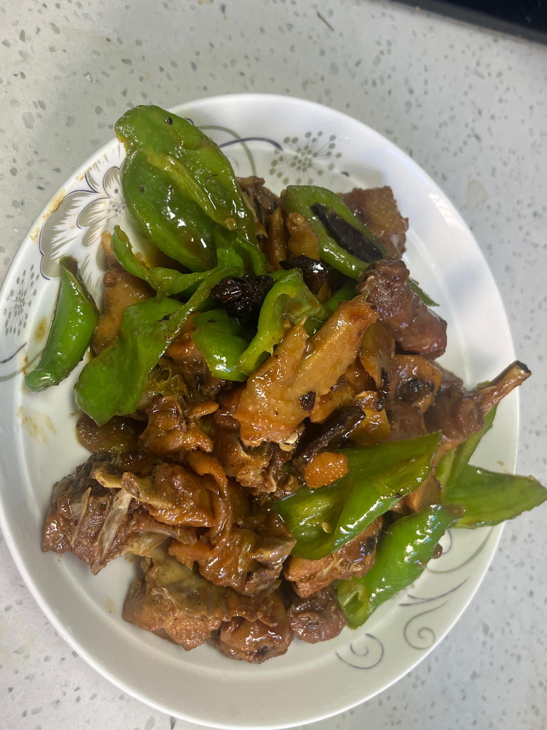 辣椒炒鸡（临沂家常）