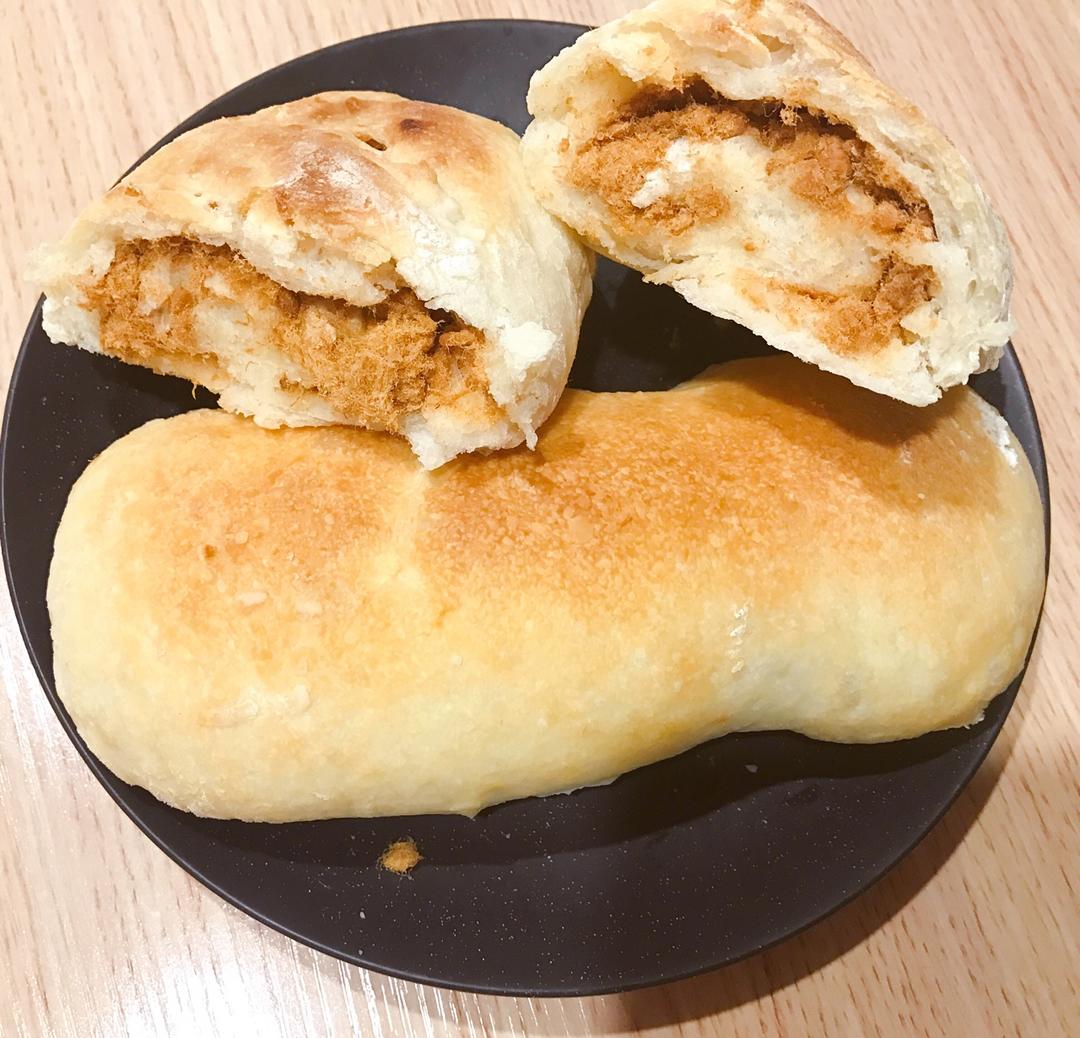 脆皮黑芝麻面包