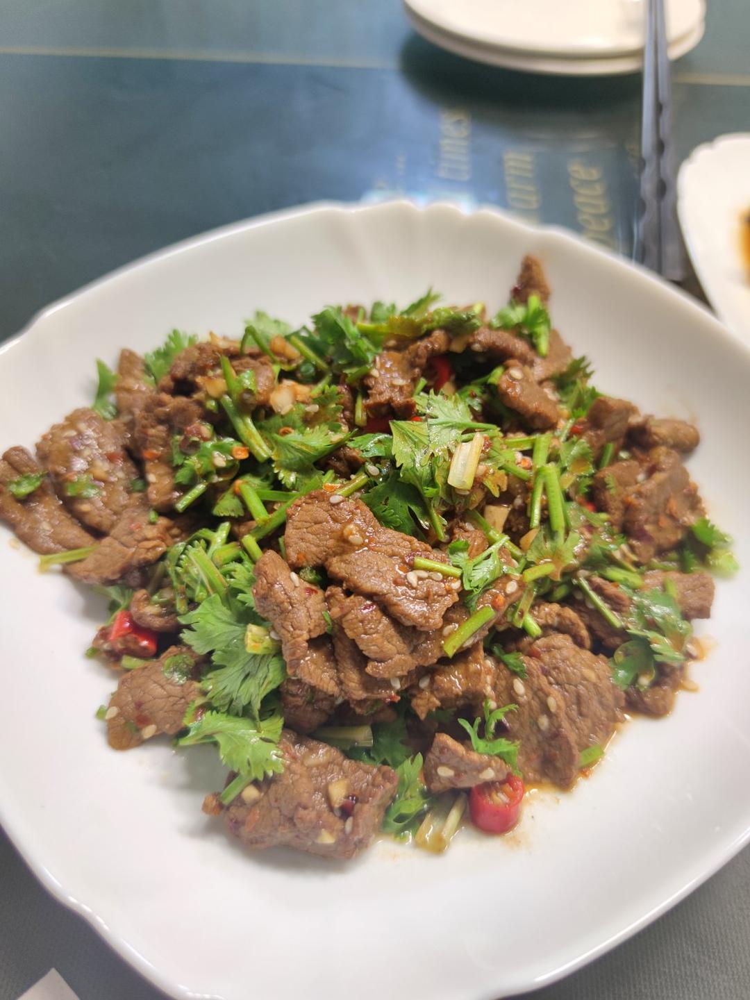 香菜牛肉