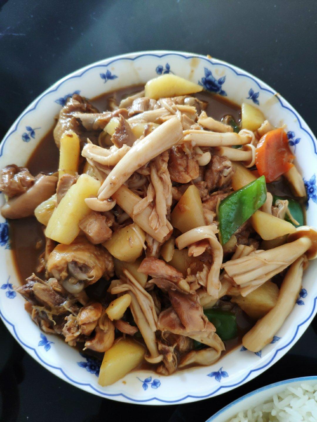 黄焖鸡米饭