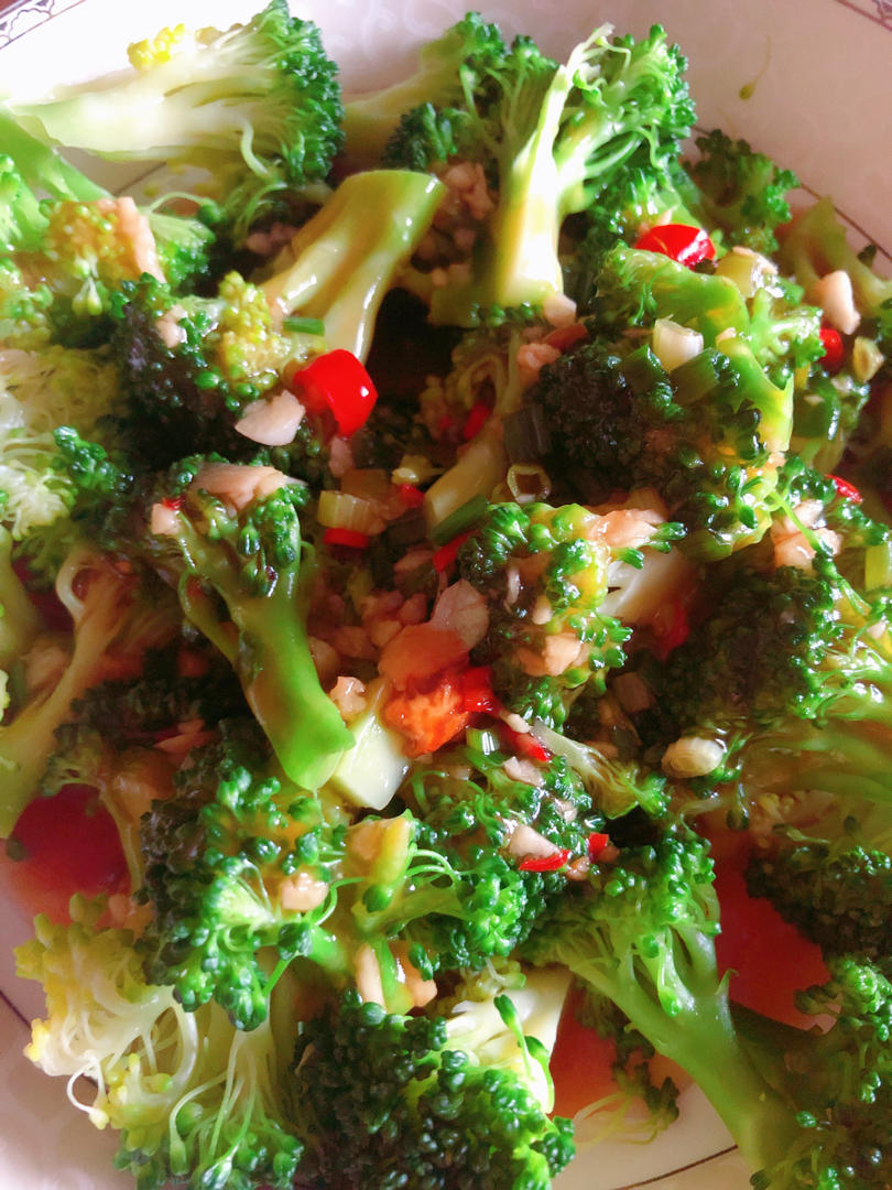 蒜蓉西兰花（油泼版）