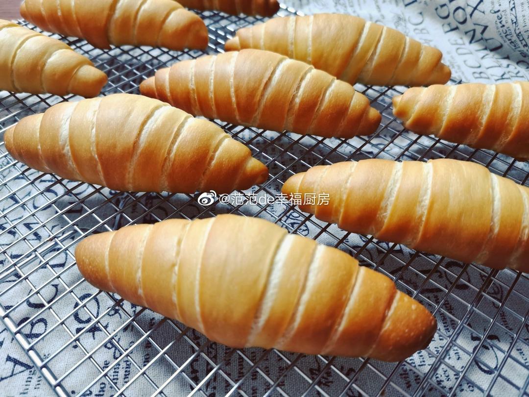 牛角面包/海盐黄油卷整形