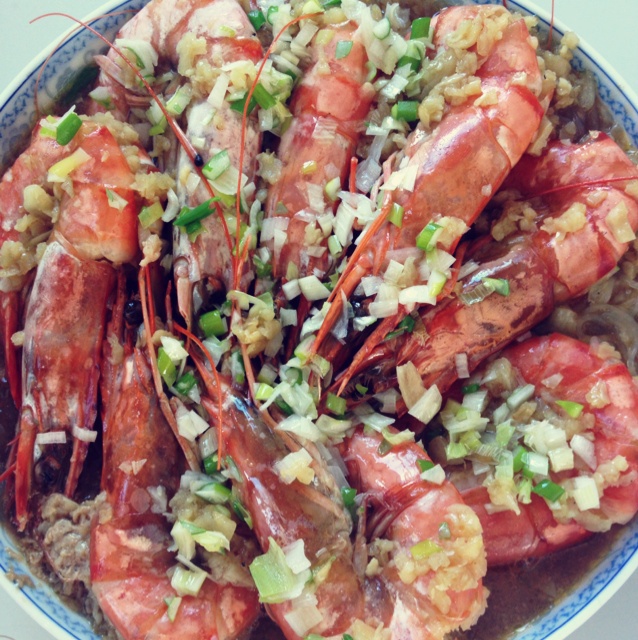 蒜蓉粉丝蒸大虾