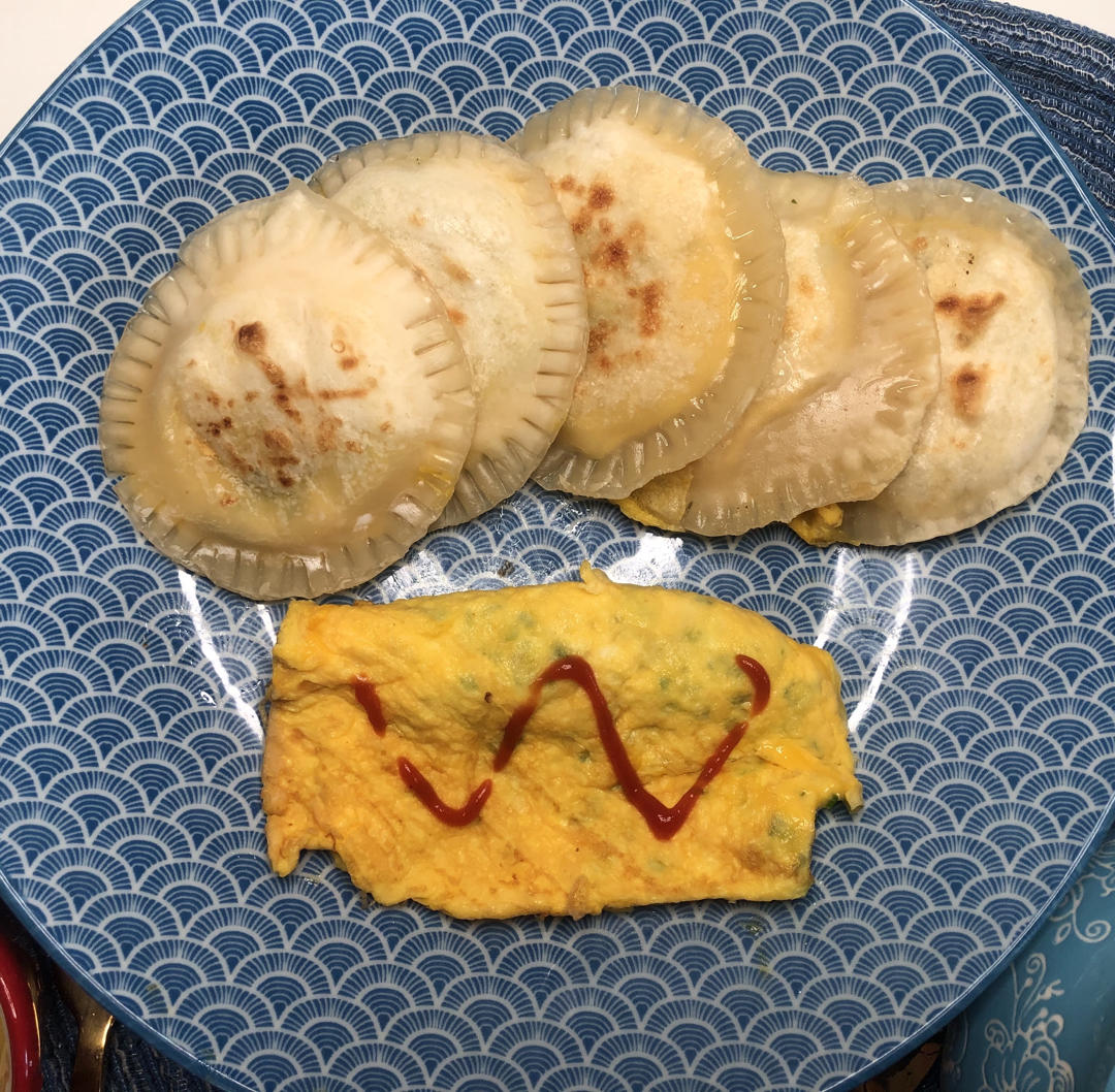 饺子皮鸡蛋灌饼