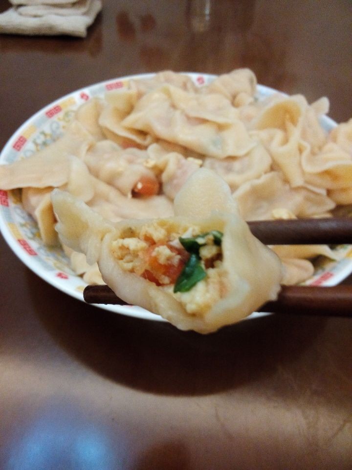 西红柿鸡蛋饺子