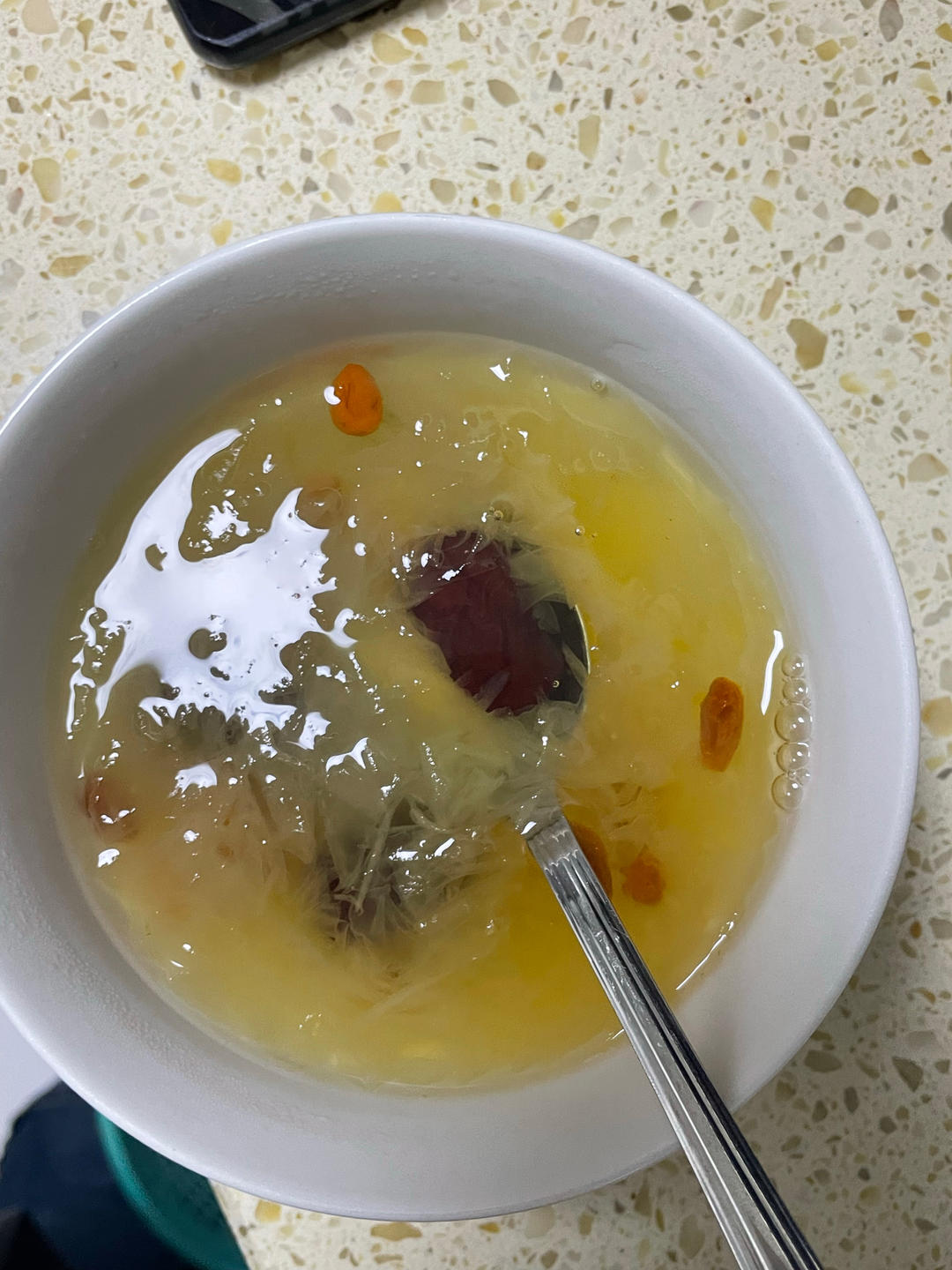 红枣银耳莲子羹（有出胶质、出胶，懒人的电压力锅版）