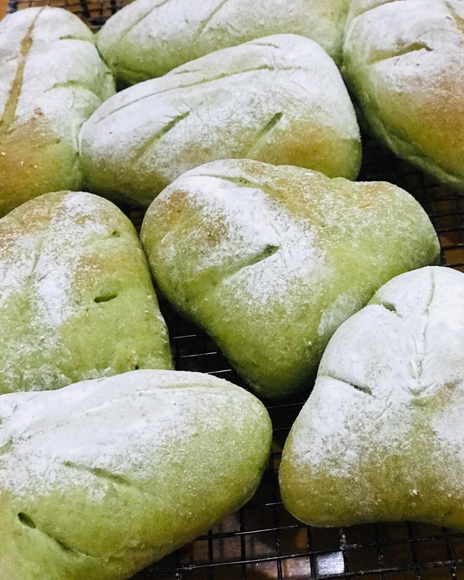 抹茶豆沙奶酪软欧包