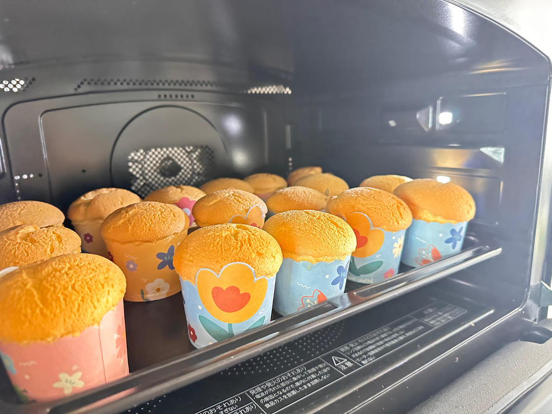 纸杯蛋糕 8寸戚风蛋糕的量