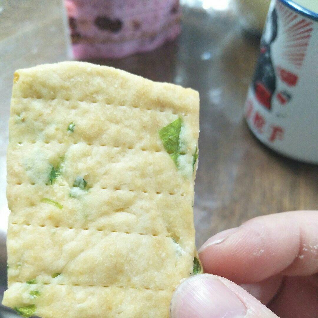 嘎嘣脆——香葱苏打饼干