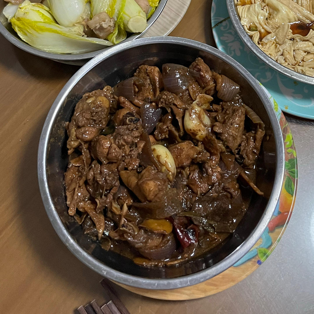 可以吃几碗饭的广东鸡煲奇味鸡煲